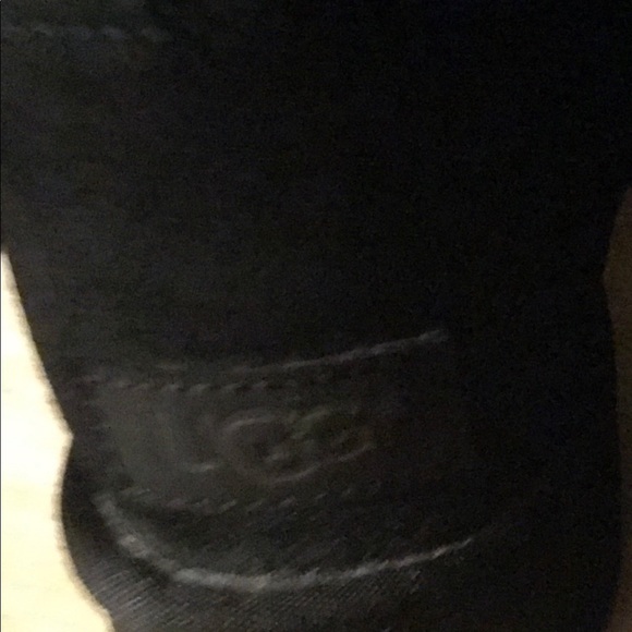 Uggs Black Boots Size 6 **left boot** left boot has damage. Price reflects wear - Picture 5 of 6